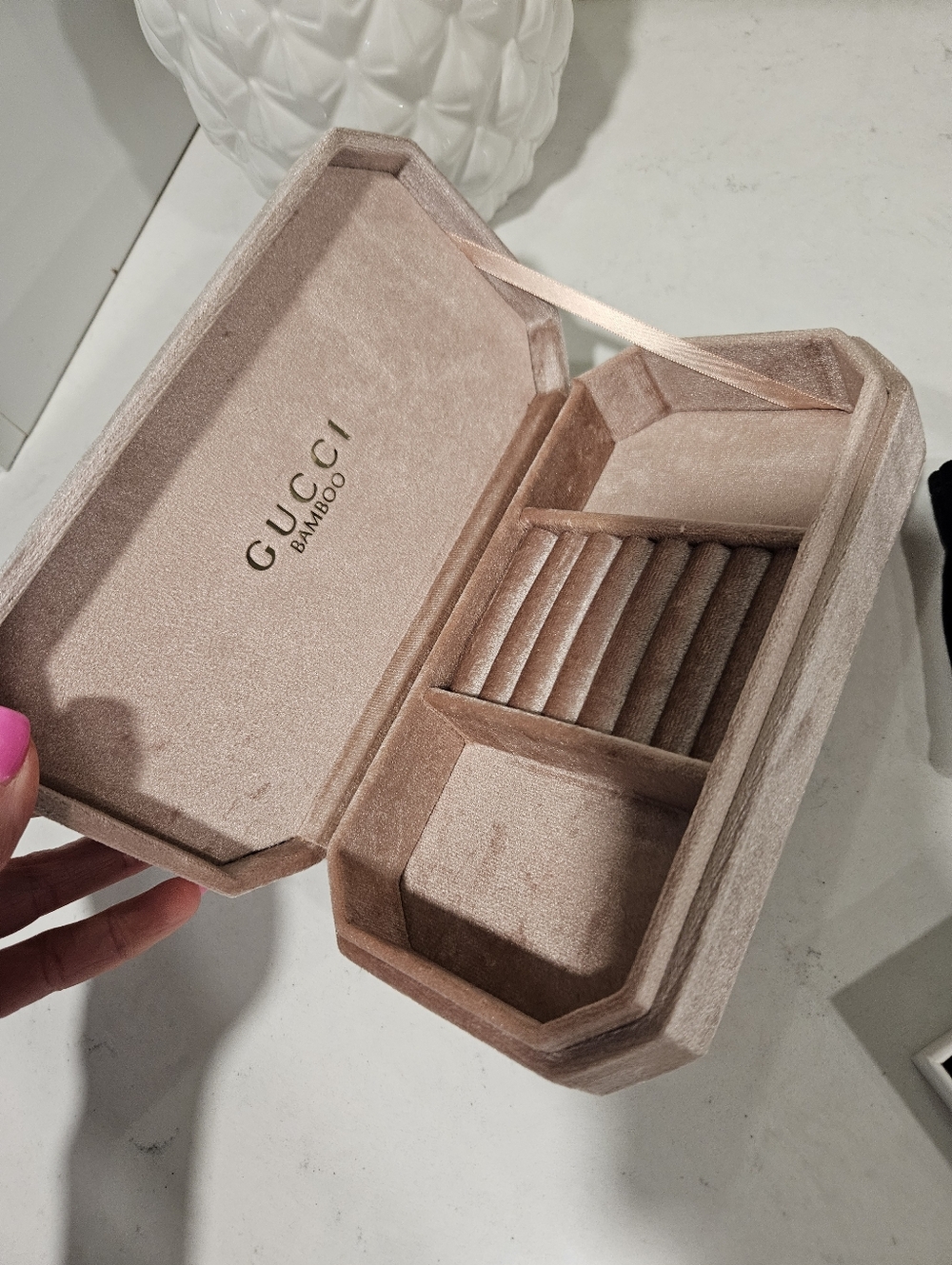 NEW Gucci Bundle Double-Sided Compact Mirror + Velvety Bamboo Jewelry Box - Picture 3 of 7